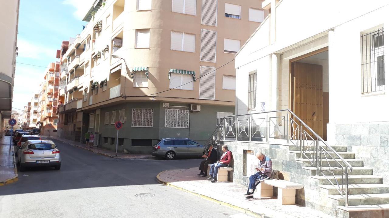 Torrevieja Playa Locos Apartment Bagian luar foto